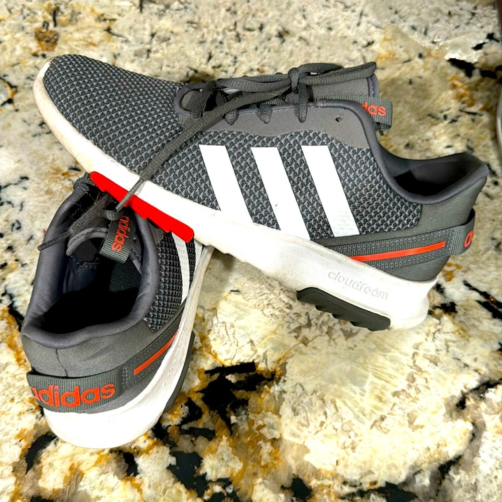 Size 6.5 mens used adidas gray